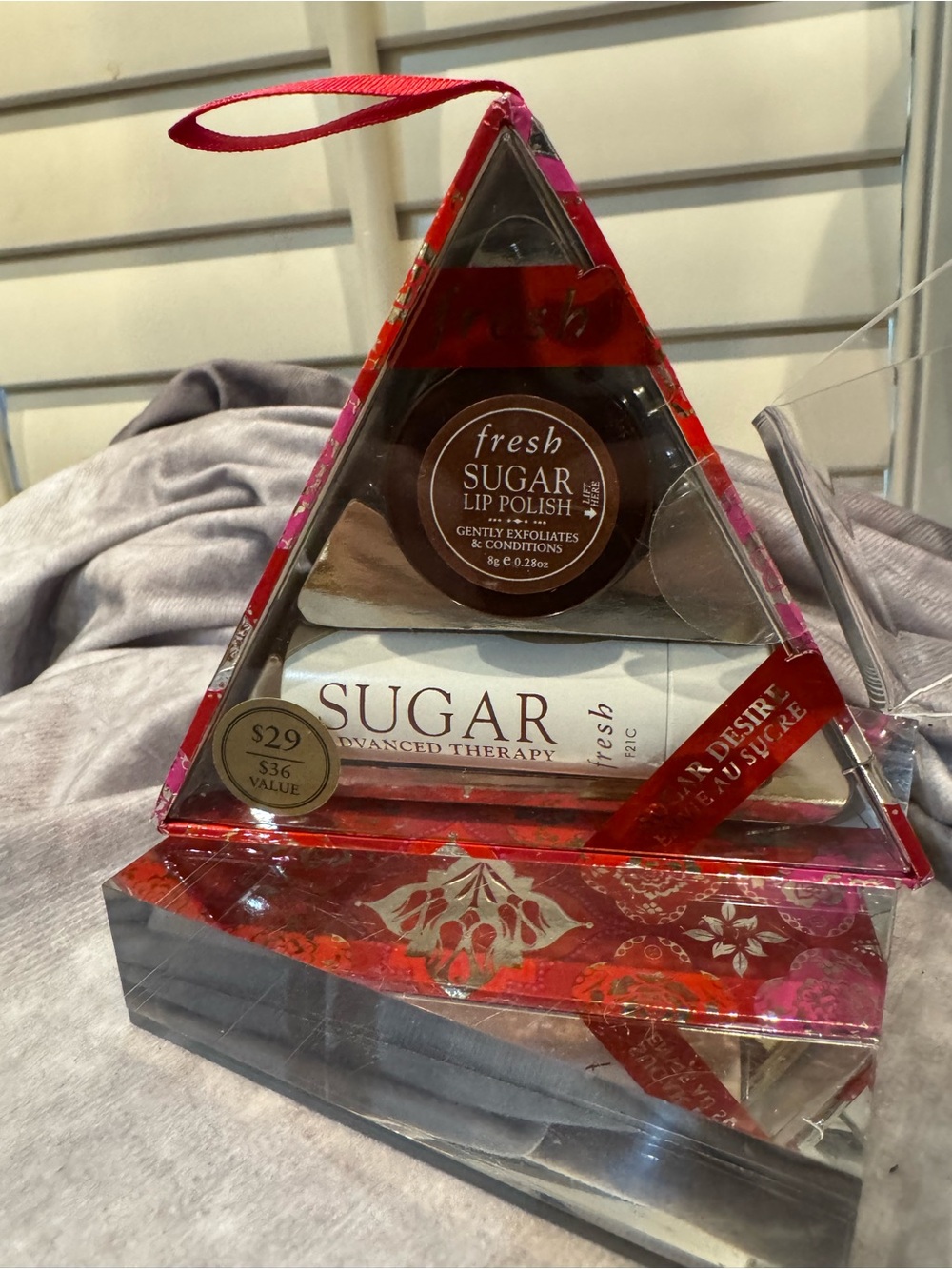Nordstrom Fresh Sugar Lip Set in Red and White Pyramid Gift Box